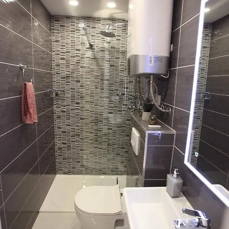 Lägenhet New Jakov & Niko