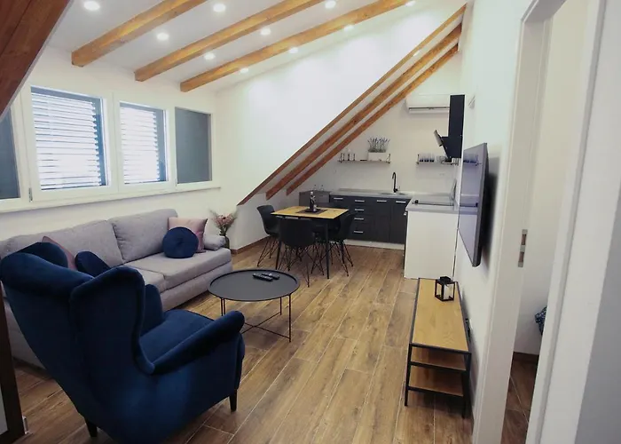 New Jakov & Niko Split