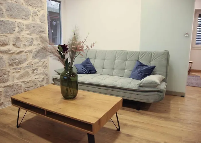 New Jakov & Niko Appartement *