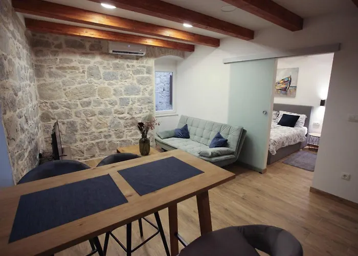 New Jakov & Niko Appartement Split