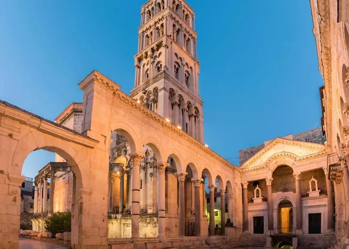 New Jakov & Niko Split